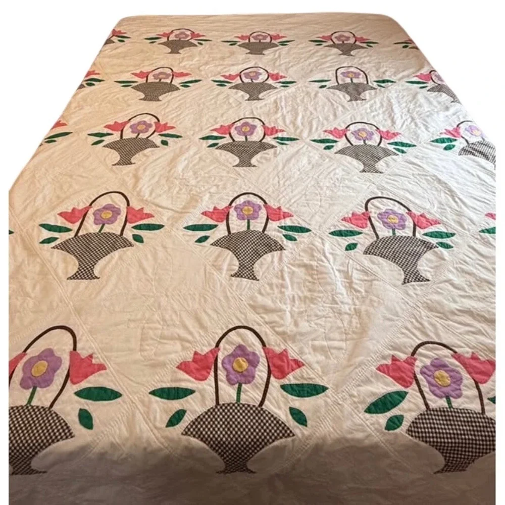 Vintage Hand Stitched Tulip Basket Appliqué Quilt Full Queen Cotton Wedding